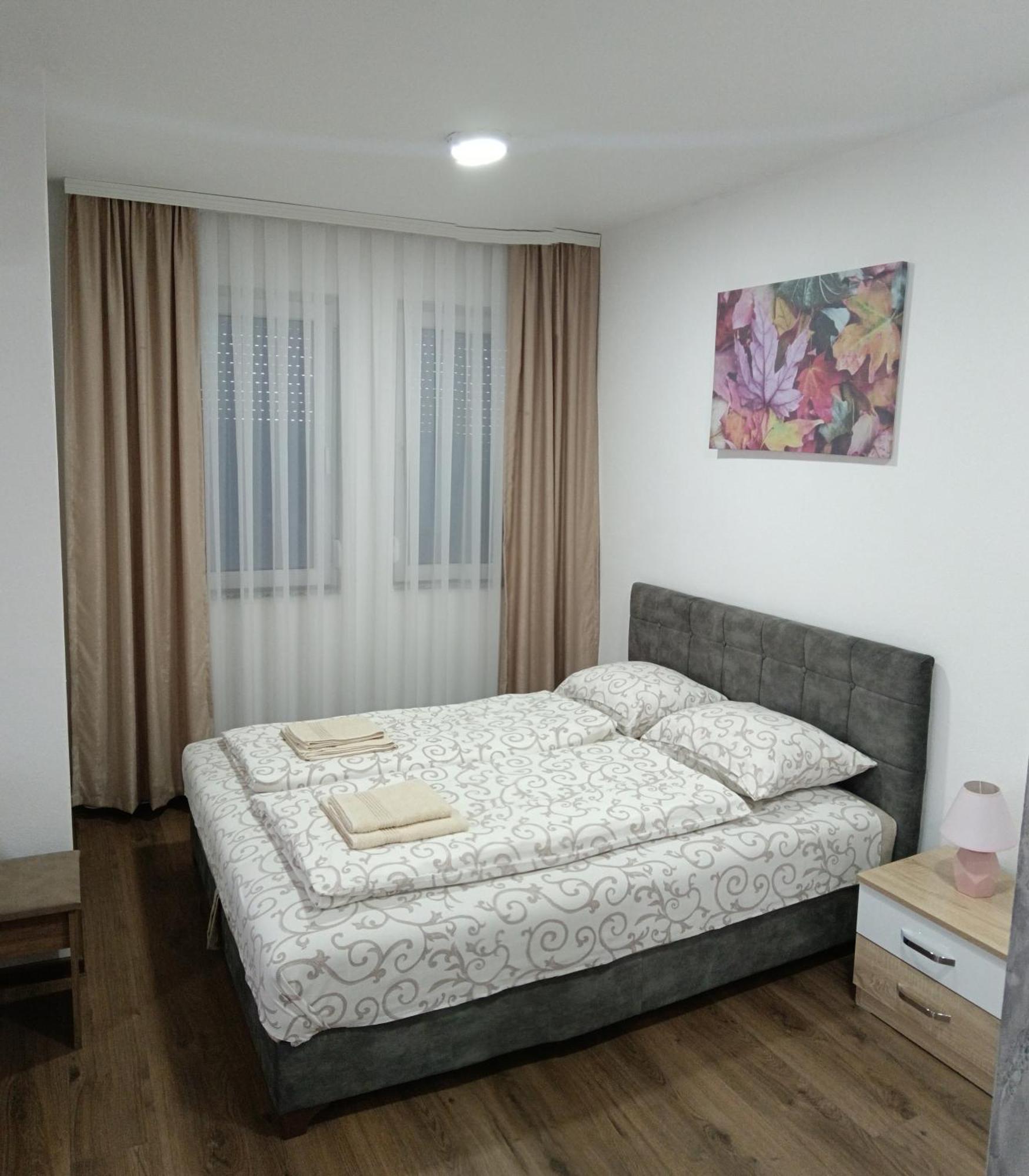 Apartmani Centar Sjenica Exterior foto